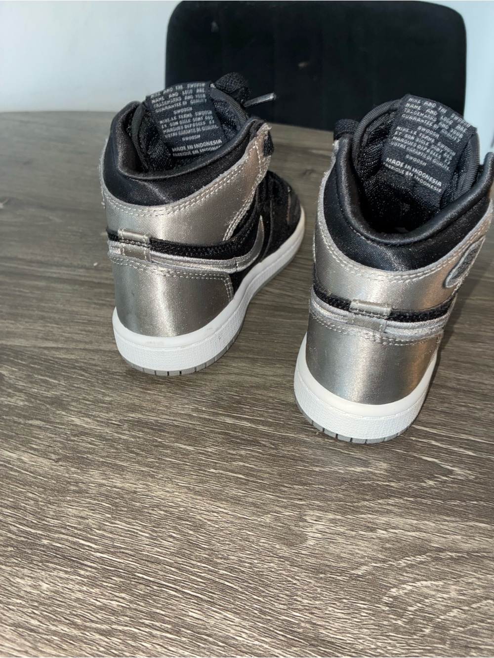 Nike Kids Black and Silver Mid-Top Sneakers - Picture 3 of 6